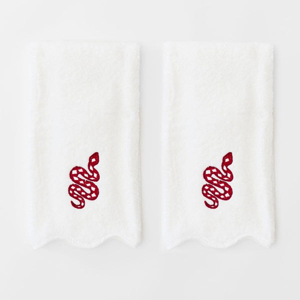 red-snake-kitchen-scallop-hand-towel_lifestyle_600x.jpg