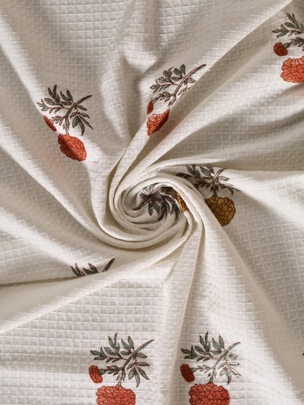 white-floral-printed-250-gsm-cotton-towel-set-5-30-pt-t-8447-hs-original-imahfuhcg6c9zewm.jpeg